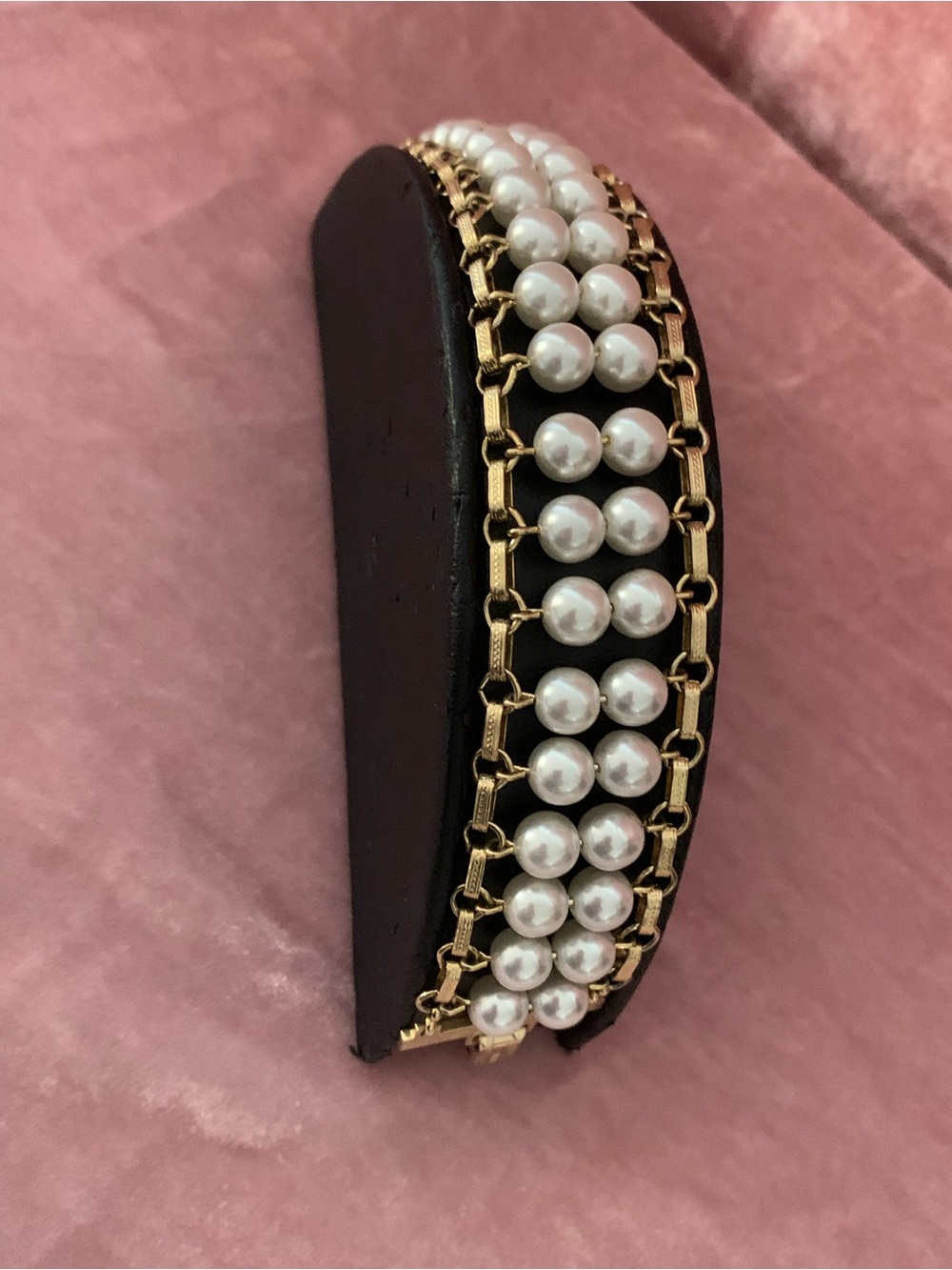 Sarah Coventry Gold Chain Bracelet with White Pearls